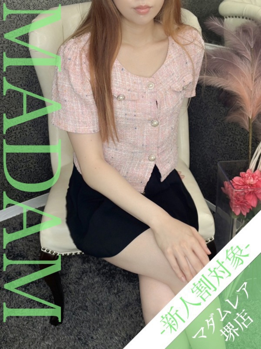 新木かなこ(30)
